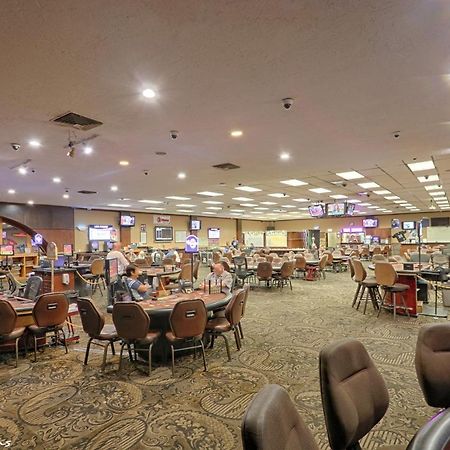 Econo Lodge Lake Elsinore Casino Exterior foto